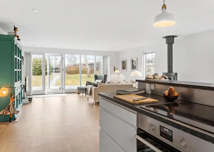 3 Bedroom Amazing In Græsted